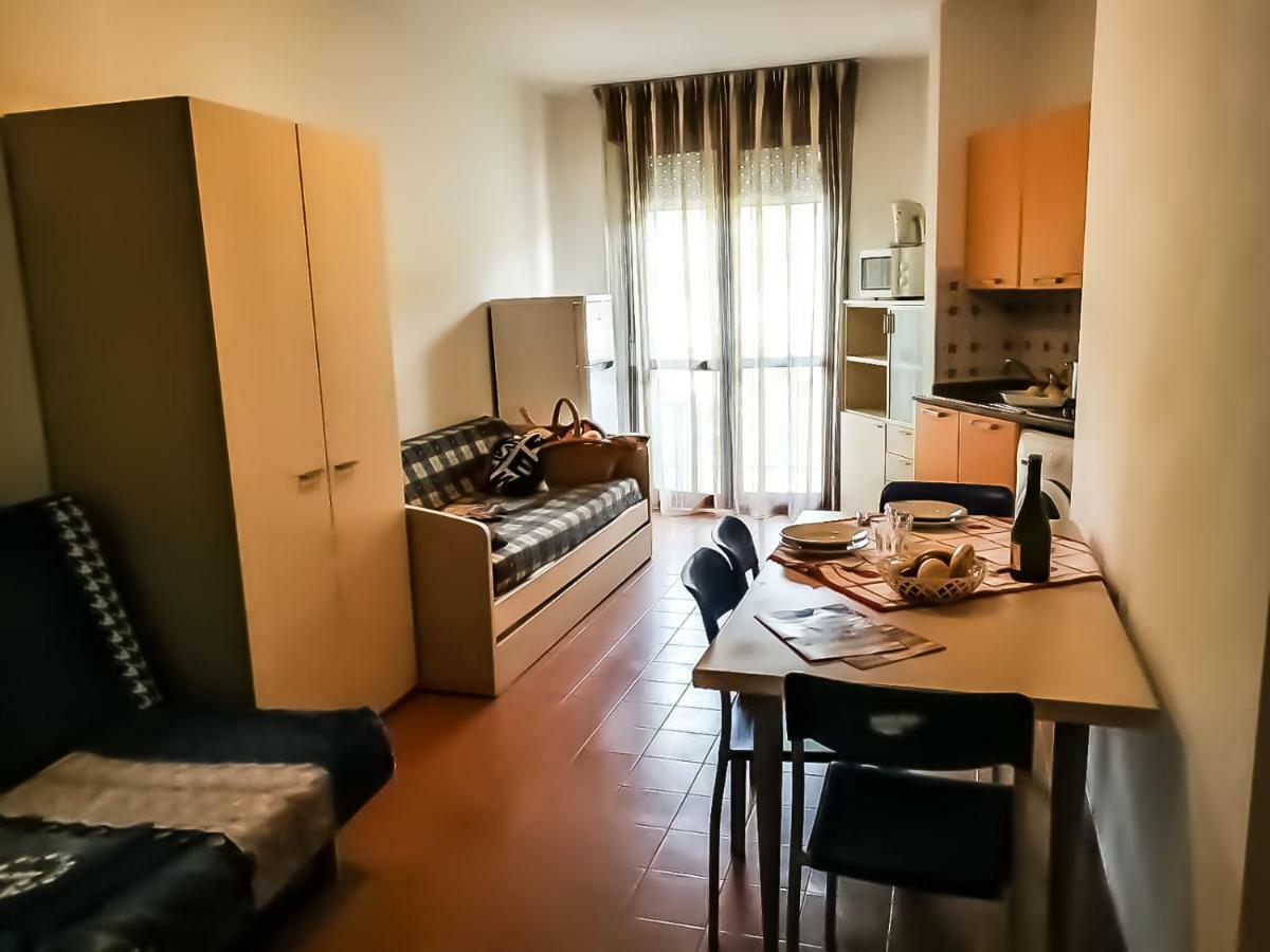 Condominio Simma 2 Bibione Exterior foto